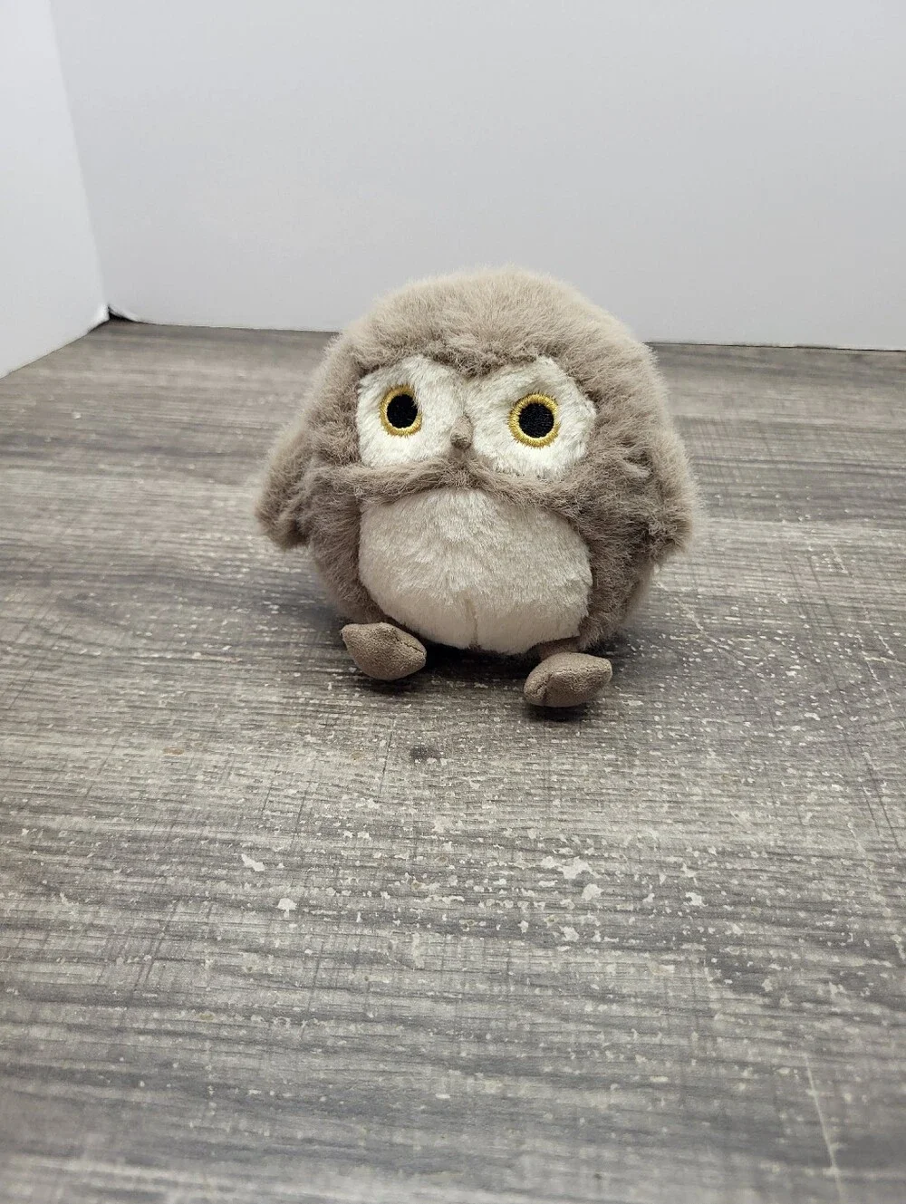 Jellycat Barn Owling Retired Discontinued Design Plush Stuffed Animal
